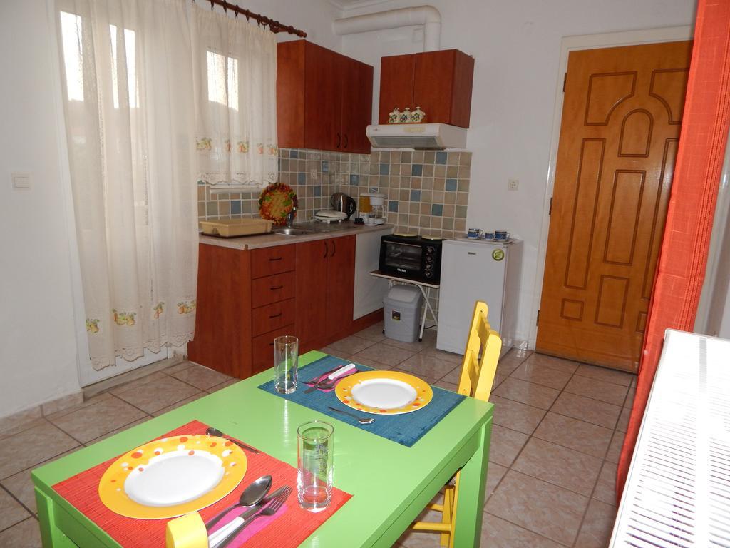 Small Country Apartment In Tripoli Extérieur photo